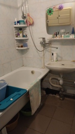 Здам кімнату для 1 або 2-х дівчат біля будинку офіцерів - фото 1