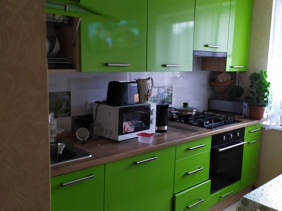 Здається для дівчини на підселення кімната на Урожаї Вінниця