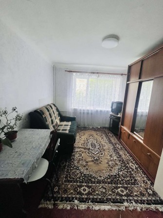 Сдам гостинку 2\5 метро Армейская 5 минут, ул Ощепкова 8/1 - фото 1