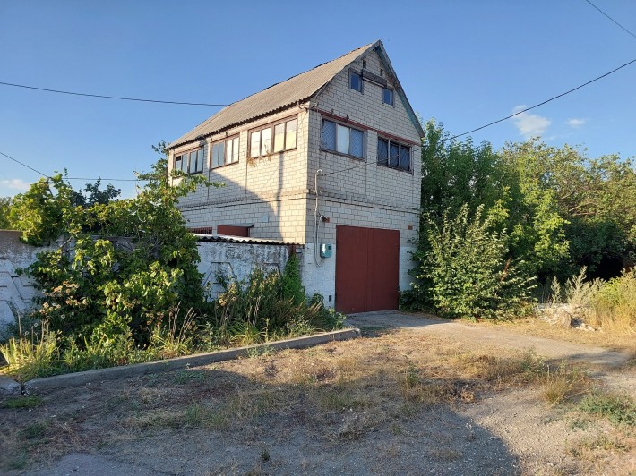 Продам дом по улице Зоряна - фото 1