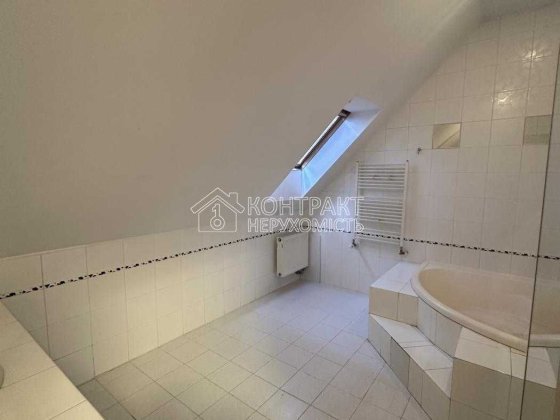 Здається в перше будинок на Шатилівці Харьков