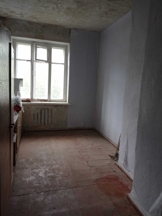Продам кімнату під ремонт Мерефа - фото 1