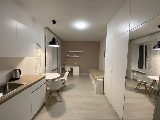 Продаж кімнати в Центрі з водою