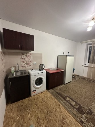 Продам кімнату в гуртожитку з проведеною водою - фото 1