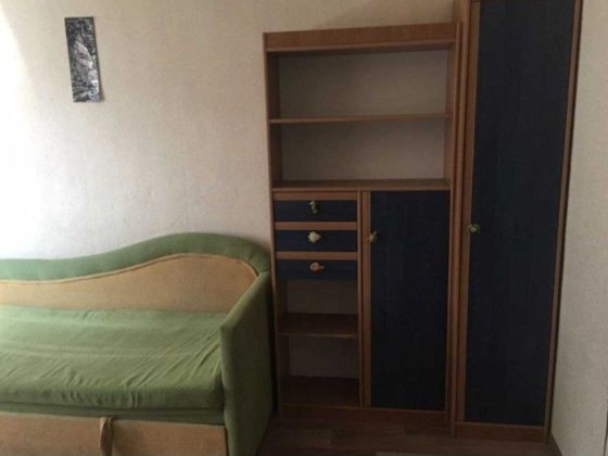 Продаж кімнати 13 кв.м, метро Чернігівська, масив Воскресенка Київ