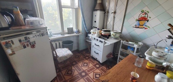 сдам 2комн квартиру на Кинотеатре Космос - фото 1