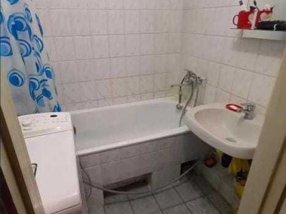 Оренда світлої та затишної кімнати на Харківському шосе, 49 Київ