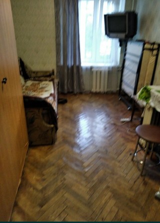 Здається кімната 12 кв.м. в комун.квартир,і Київ Лісовий проспекту 12б - фото 1