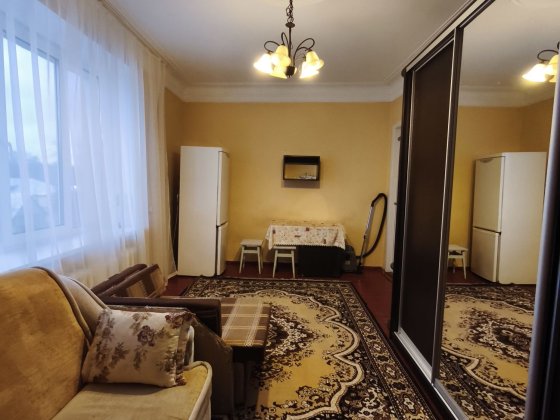 Оренда кімнати в 3-ри кімнатній квартирі Київ