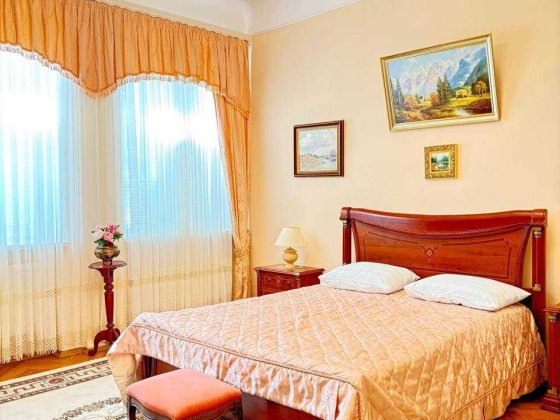 Оренда 2х кімнатної квартири, Центр, Ак.Богомольця, ст.М. Палац Спорту Киев