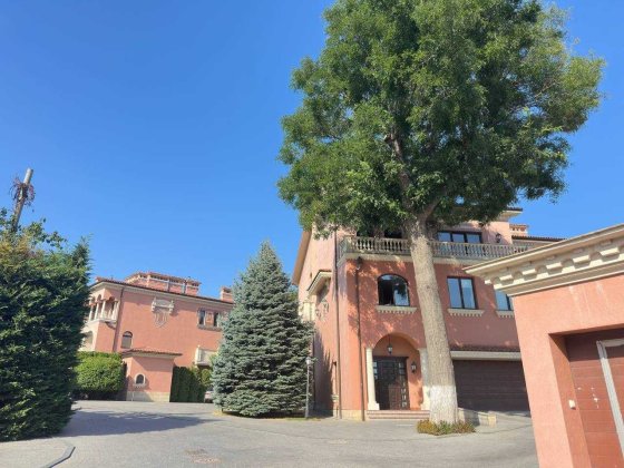 Аренда дома в Одессе. Закрытый охраняемый комплекс Золотой берег. Одеса