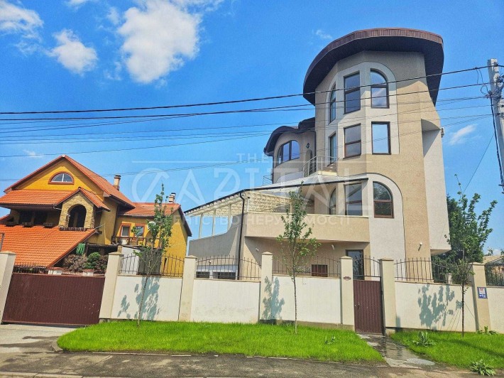 Київ, Голосіївський район, вул. Добрий Шлях - фото 1