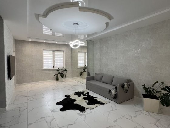 Сдам шикарный котедж Черноморка с местом авто и двориком рядом море Одесса