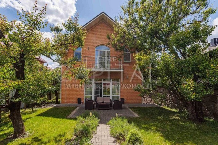 Аренда дома 4 комнаты (230м2) ул. Верхнегорская / Печерск - фото 1