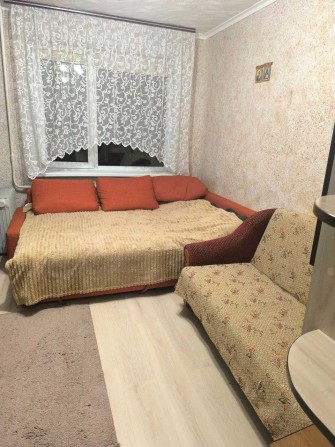 Продам кімнату в гуртожитку просп. Голосіївський (40-річчя Жовтня)17-Б - фото 1