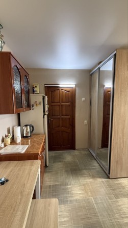 Продам комнату с ремонтом и мебелью завод Шевченко,Новосёловка - фото 1