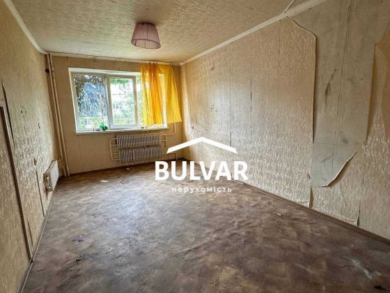 Продам гостинку - 25 м2, Салтовка, Гарибальди 26, м. Студенческая Харьков