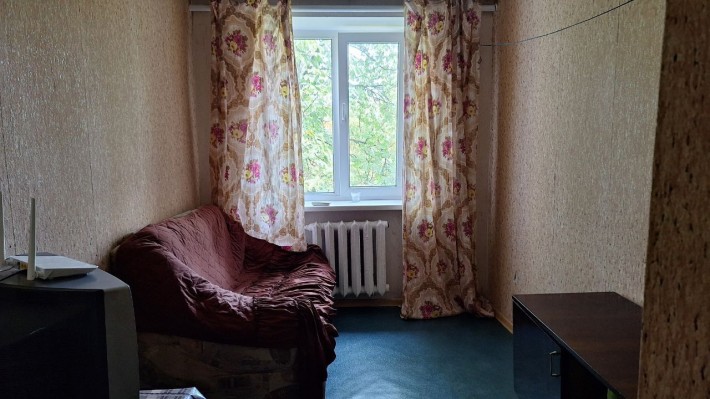 Продам гостинку в общежитии Срочно - фото 1