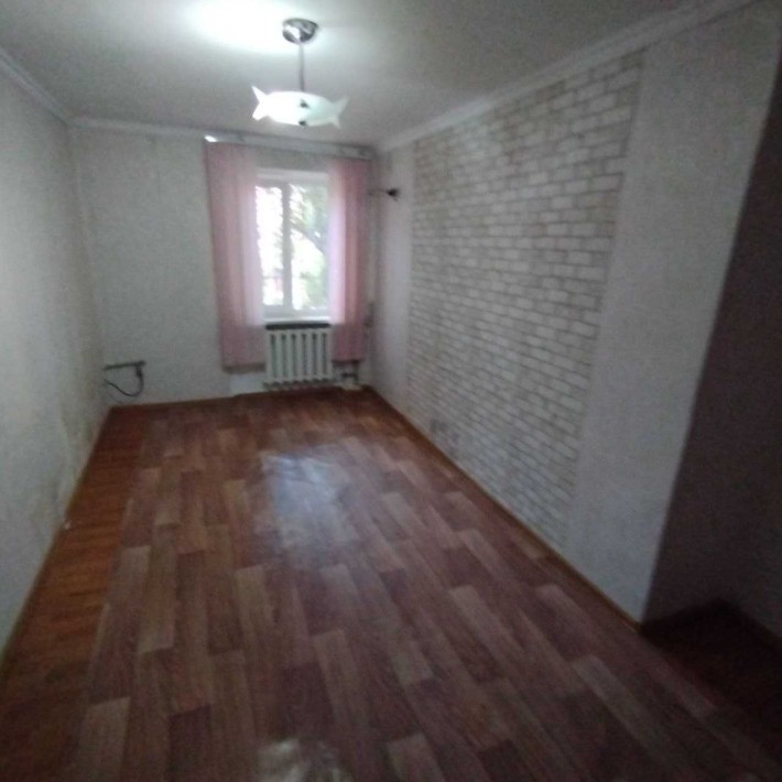 Продам 2 комнаты в коммунальной квартире на Черноморского Казачества - фото 1