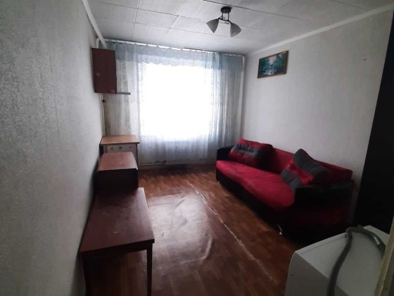 Продам 1 кімнату 16м2 у 3 кім квартирі Салтівка  4800у.е Q Харьков