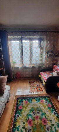 Продам 1 комнату в комуне/ Юго-заподный массив/Люст дор - фото 1