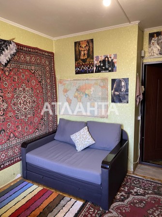 Комната 9 кв.м в пятикомнатной квартире. Балкон. Добровольского пр-т - фото 1