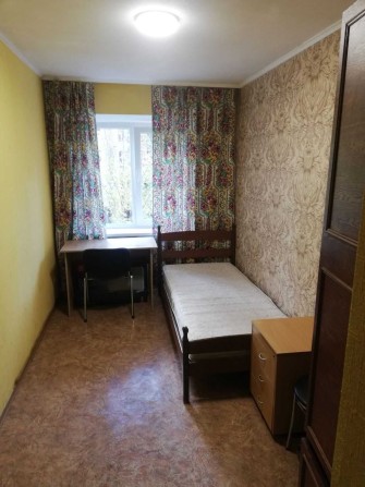 Продам три комнаты - фото 1