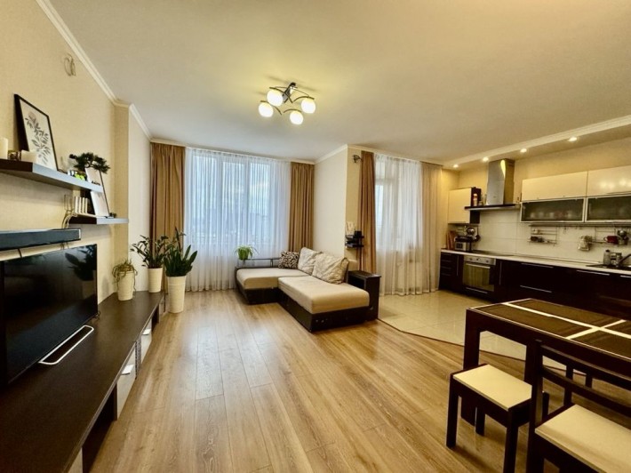 Оренда 3к квартири вул. Урлівська 23а метро Осокорки - фото 1