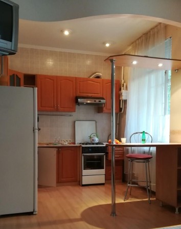 Сдам 1-к.квартиру студию в центре на Соборной - фото 1