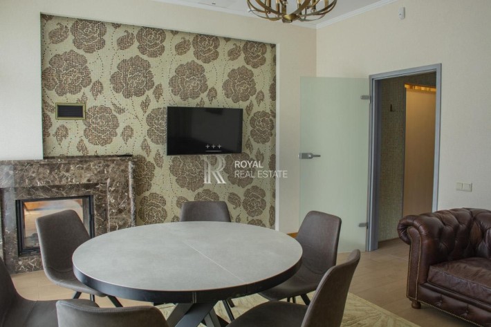 Оренда стильного будинку 4 спальні Романків КТ Сонячна Долина басейн - фото 1