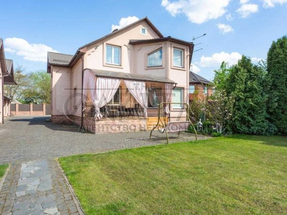 Аренда дома с бассейном, Требухов Требухов