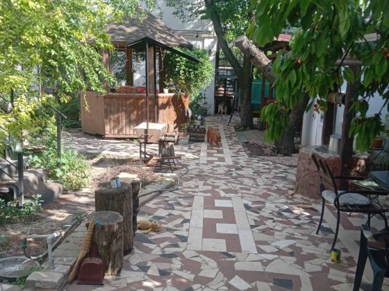 Сдам часть дома  две комнаты Крыжановка