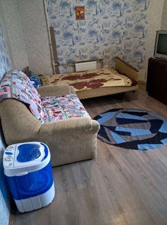 Сдам гостинку ул. Вл. Зубенко 35 В - фото 1