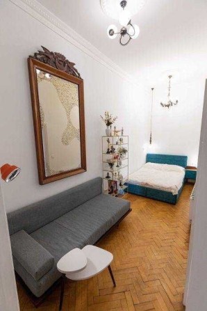 Оренда 2 кім. квартири у самому центрі Львова. Пл. Митна. - фото 1