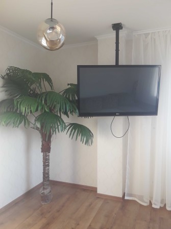 Сдам 1 к. квартиру  бизнес класса ЖК Журавли (49 кв.м ) Возле метро - фото 1