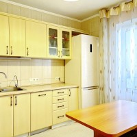 Продаж 3-кімнатної квартири в Святошинському районі, Новобіличі, вул. Олевська,7. Правий берег. Київ