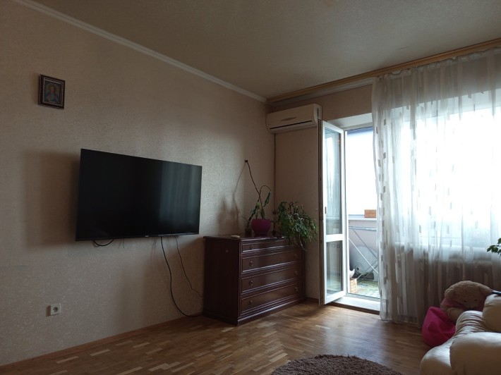 Продам 2-кімн.квартиру, р-н.Оболонь вул.Йорданська 11Д - фото 1