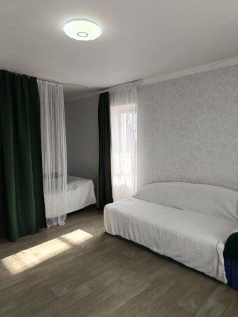 Продам 1 квартиру,  косметичний ремонт, вул.6Грудня 135 - фото 1