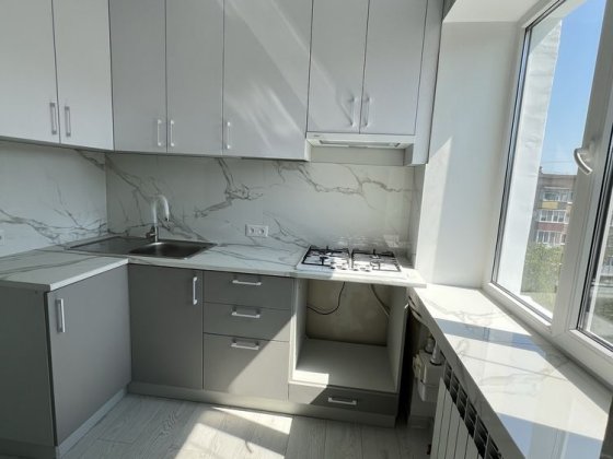 Продам квартиру з новим якісним сучасним ремонтом Бердичів