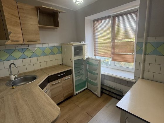 Продам 2-ком район Франко Білгород-Дністровський