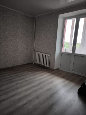 Продам 1 кім квартиру з ремонтом - фото 1