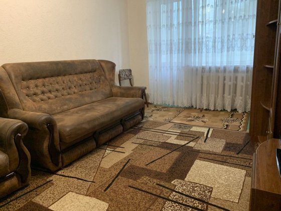 Продам 2-х комн квартиру на Победе Білгород-Дністровський