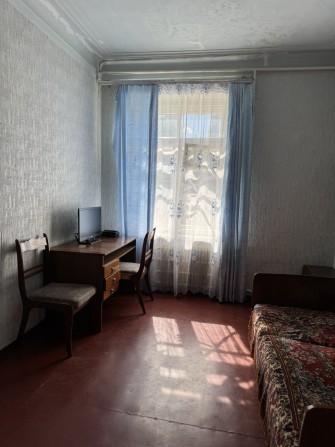 Продам 3-х комнатну квартиру біля центрального ринку - фото 1