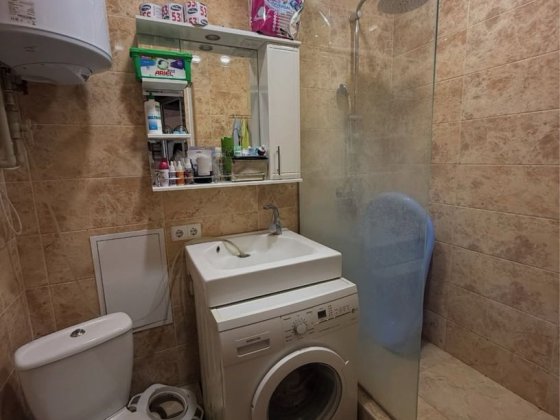 Продам 2-ком квартиру ул Лазо Білгород-Дністровський