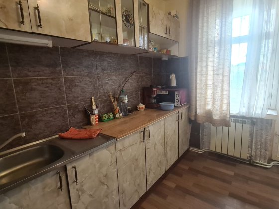 Продається 2-х кімнатна квартира в центрі м.Берегове. Берегове