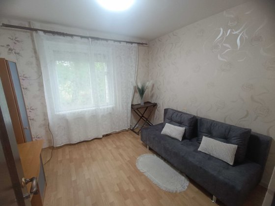 ПРОДАЖ 3-х кімнатної КВАРТИРИ З ЄВРОРЕМОНТОМ поблизу БАСЕЙНУ і центру! Берегове