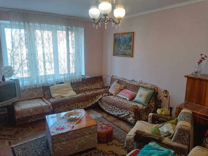 ПРОДАЖ 2-х КІМНАТНОЇ квартири НЕДАЛЕКО від ЦЕНТРУ (китайська стіна)! - фото 1