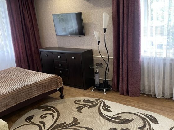 ПРОДАЖ 3 кімнатна квартира 80 м.кв Бобровица