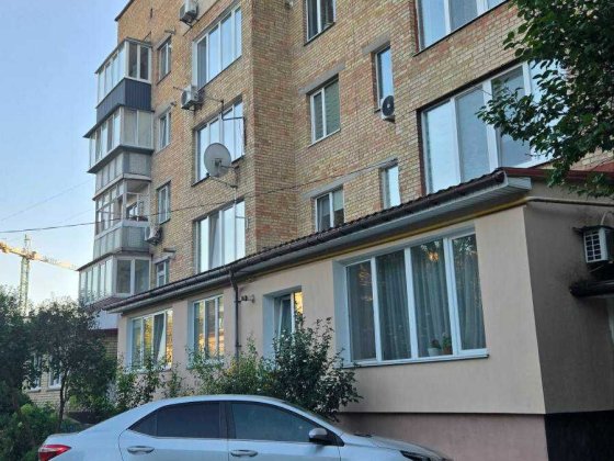 Трикімнатна квартира в районі Автопарку, м. Васильків Васильків