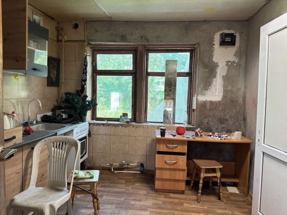 Продам частину будинку/квартира/ в Центрі під ремонт! Васильків